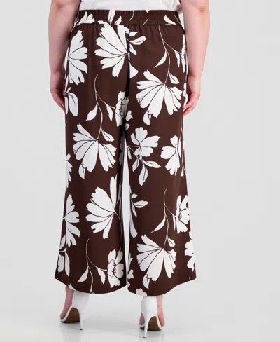 Anne Klein Plus Size Hardware Pull-on Crop Pants In Brown