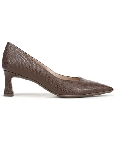 Naturalizer Tylan Pointed Toe Pump In Multi