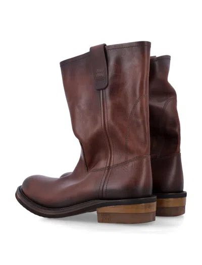Miu Miu Brown Solid Stivaletti Boot In Brown