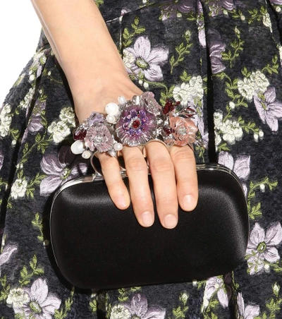 Alexander Mcqueen Knuckle Short Embellished Silk-satin Box Clutch In Llack