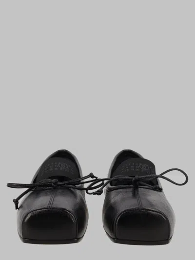 Mm6 Maison Margiela Sophisticated Leather Flats For Women In Blue