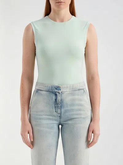 Genny Green Solid Round Neck Top In Green