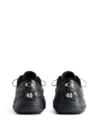 Balenciaga Hamptons Worn-out Low-top Leather Sneakers In Multi