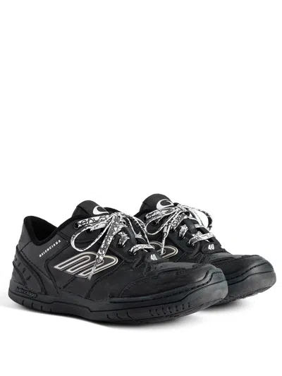 Balenciaga Hamptons Worn-out Low-top Leather Sneakers In Multi