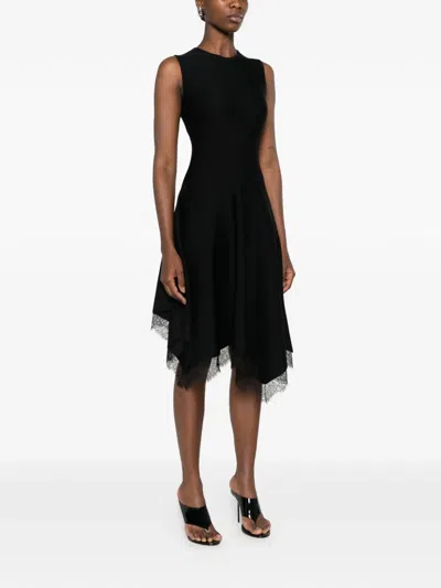Alexander Mcqueen Lace-trim Asymmetric Dress In Black