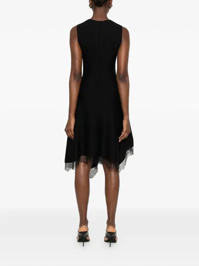 Alexander Mcqueen Lace-trim Asymmetric Dress In Black