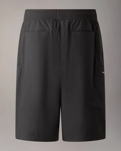 Moose Knuckles Flight Cargo Shorts In Black