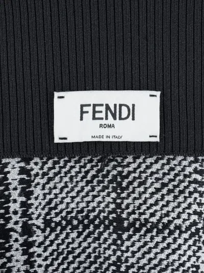 Pre-owned Fendi Houndstooth-pattern A-line Skirt In Black