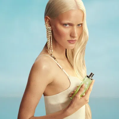 Mugler Starlicious Pistachio Praline In Green