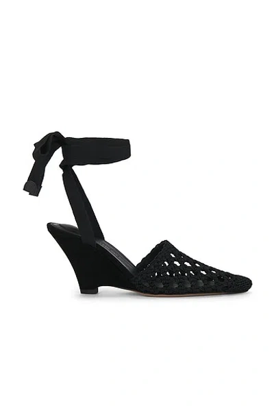Jacquemus Woven Ankle-tie Heeled Sandals In Black