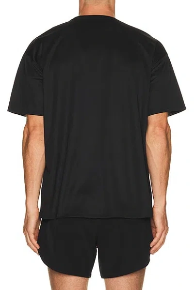 District Vision Boxy Training Tee In Black
