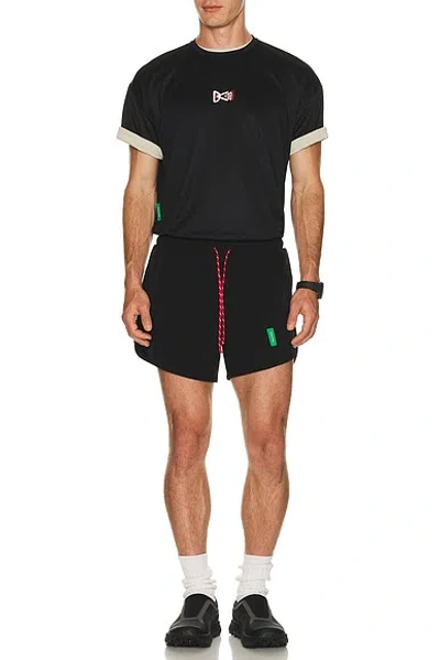District Vision Boxy Training Tee In Black