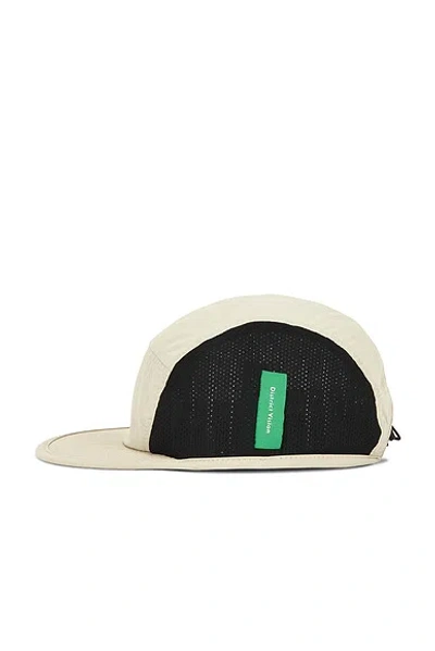 District Vision Performance Panelled Mesh Hat In Neutral