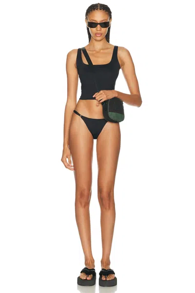 Skims Iconic Swim Tank Bikini Top In Black