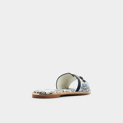 Aldo Alamassi In Multi