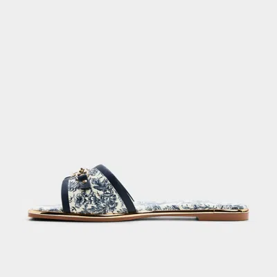 Aldo Alamassi In Multi