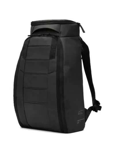 Db 25l Hugger Panelled Backpack In Black