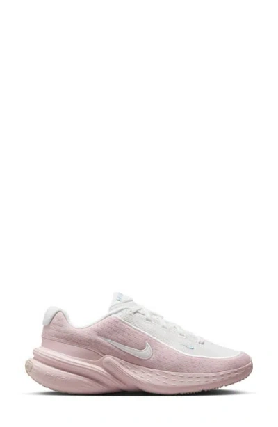 Nike Uplift Sc Sneaker In Multi