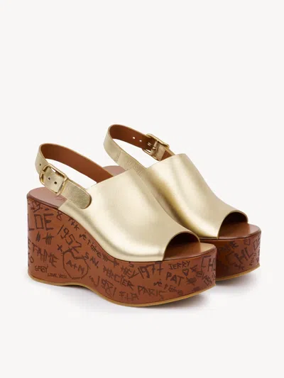 Chloé Maxime Leather Wedge Mules Slingback Platform In Gold