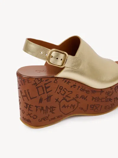 Chloé Maxime Leather Wedge Mules Slingback Platform In Gold
