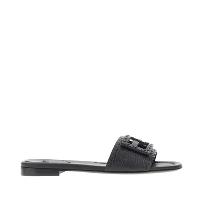 Fendi Flat Sole Open Toe Textured Strap Slides In Black