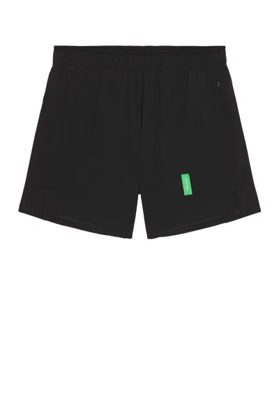 District Vision 7 Training Shorts In Black