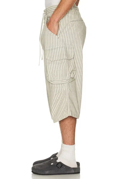 424 Camo Bermudas In White