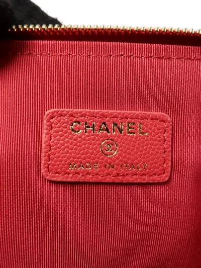 Pre-owned Chanel Large O Case Quilted Clutch Bag In Red