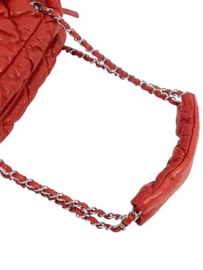 Pre-owned Chanel Cc Diamond-quilted Shoulder Bag In Red