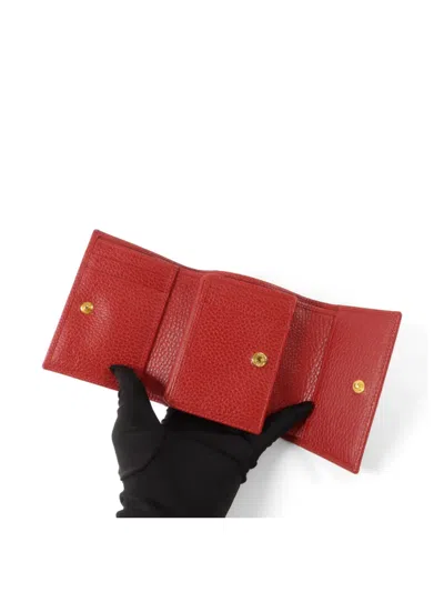 Pre-owned Gucci Gg Marmont Trifold Wallet In Red