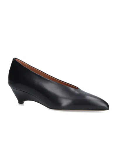Jil Sander Arc Leather Pumps Low Wedge Heel In Black