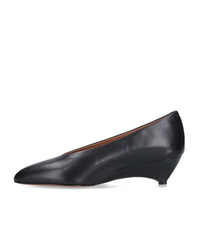Jil Sander Arc Leather Pumps Low Wedge Heel In Black