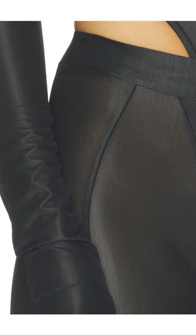 SOLID CAPRI 款