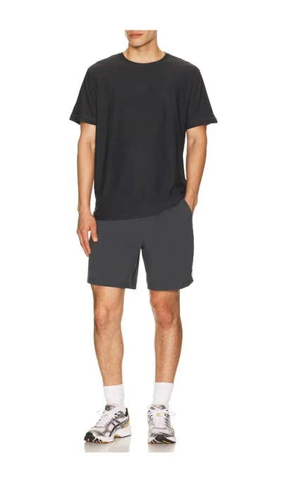 Vuori Strato Tech Tee In Gray