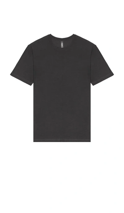 Vuori Strato Tech Tee In Gray