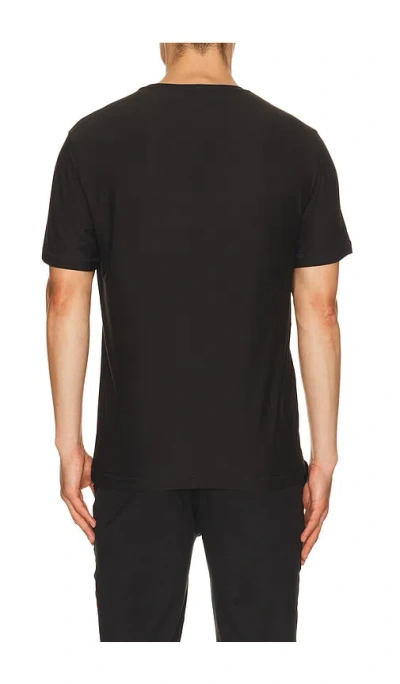 Vuori Strato Tech Tee In Black