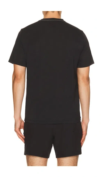 Vuori Current Tech Tee In Black