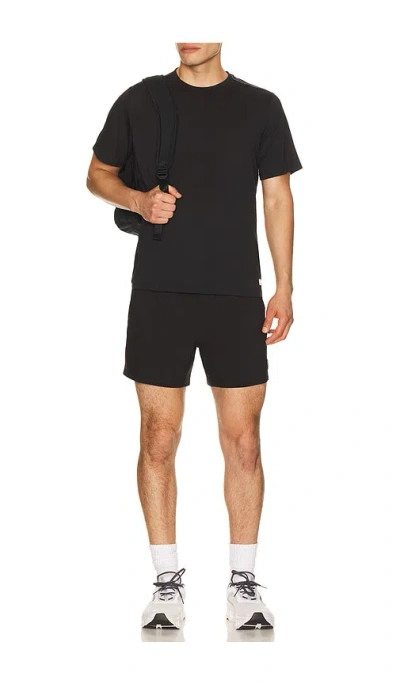 Vuori Current Tech Tee In Black