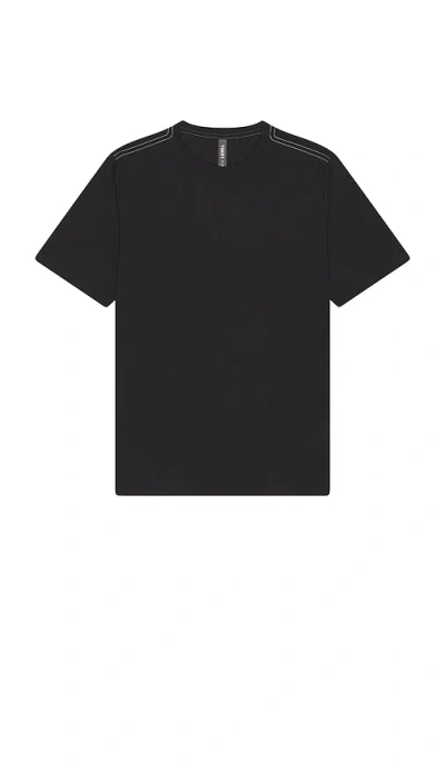 Vuori Current Tech Tee In Black