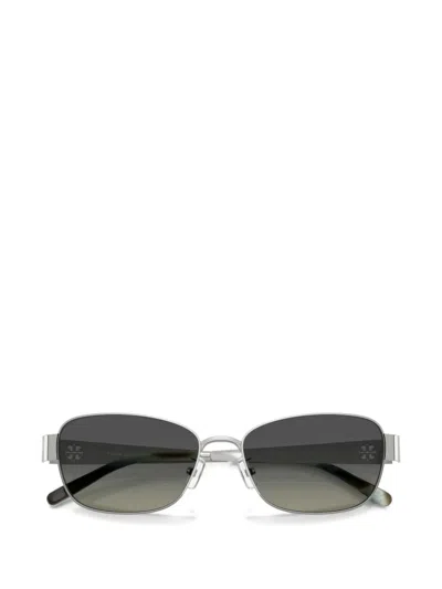 Tory Burch 55mm Gradient Polarized Rectangular Sunglasses In Gray