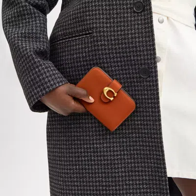 Coach Tabby Wallet In Brown