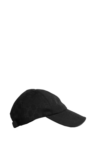 Gucci Versatile Adjustable Cap With Curved Brim In Black