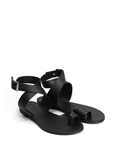 Nicolas Lainas Toe-loop Flat Sandals In Black