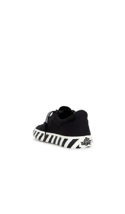Off-white Stylish Sneaker With Unique Undercut Design In Black