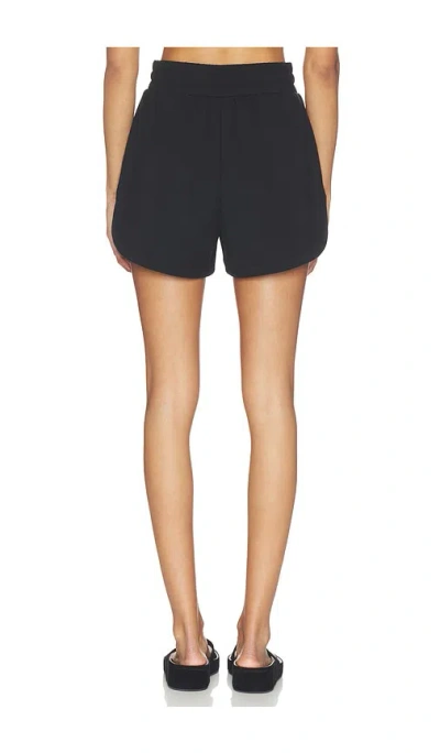 Varley Coulter High Rise Shorts In Black