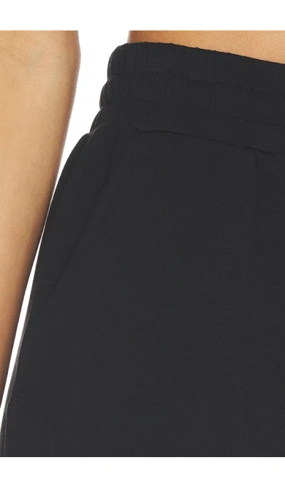 Varley Coulter High Rise Shorts In Black