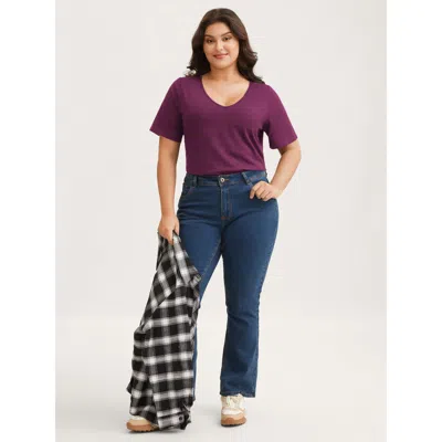 Bloomchic Women's Plus Size Cotton V Neck Plain Basic T-shirt Plum Solid Casual Half Sleeve V-neck 12/l In Purple