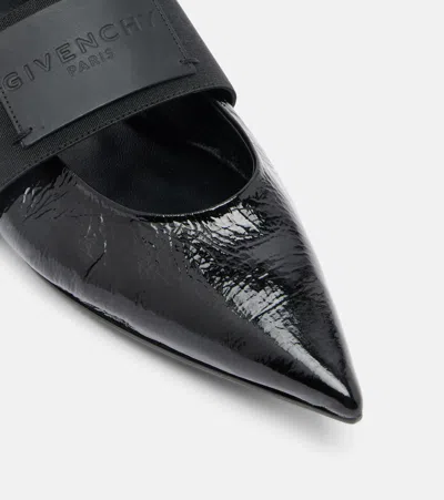 Givenchy Sophisticated Flat Shoes With Pointed Toe Design In Black