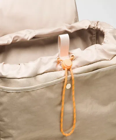 Lululemon Wunderlust Backpack 25l