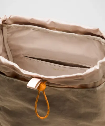 Lululemon Wunderlust Backpack 25l